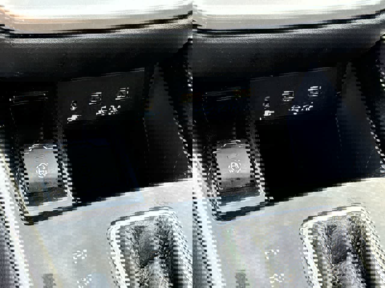 Used 2020 Subaru Outback Limited w/ Popular Package #2 image 31