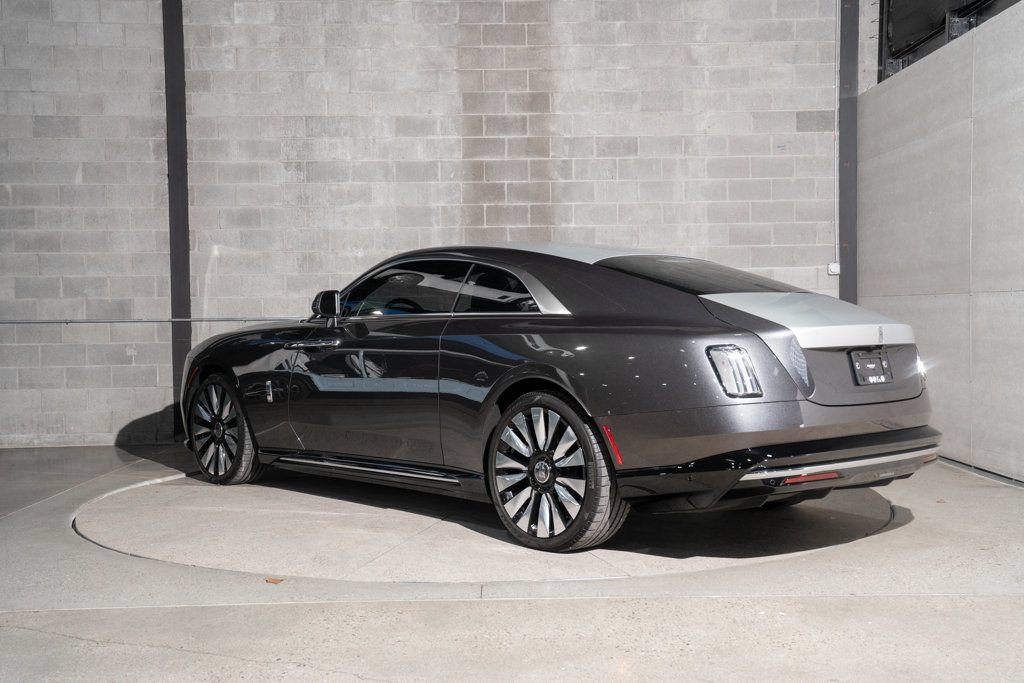 Used 2024 Rolls-Royce Spectre w/ Spectre Launch Package AWD/4WD image 5