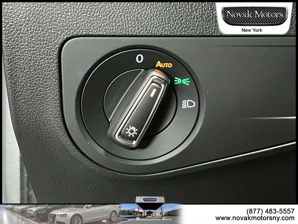 Used 2023 Volkswagen Tiguan SE image 22