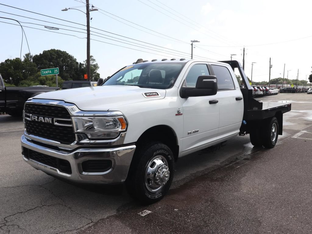 Used 2024 RAM 3500 SLT w/ Quick Order Package 2YG SLT AWD/4WD image 5