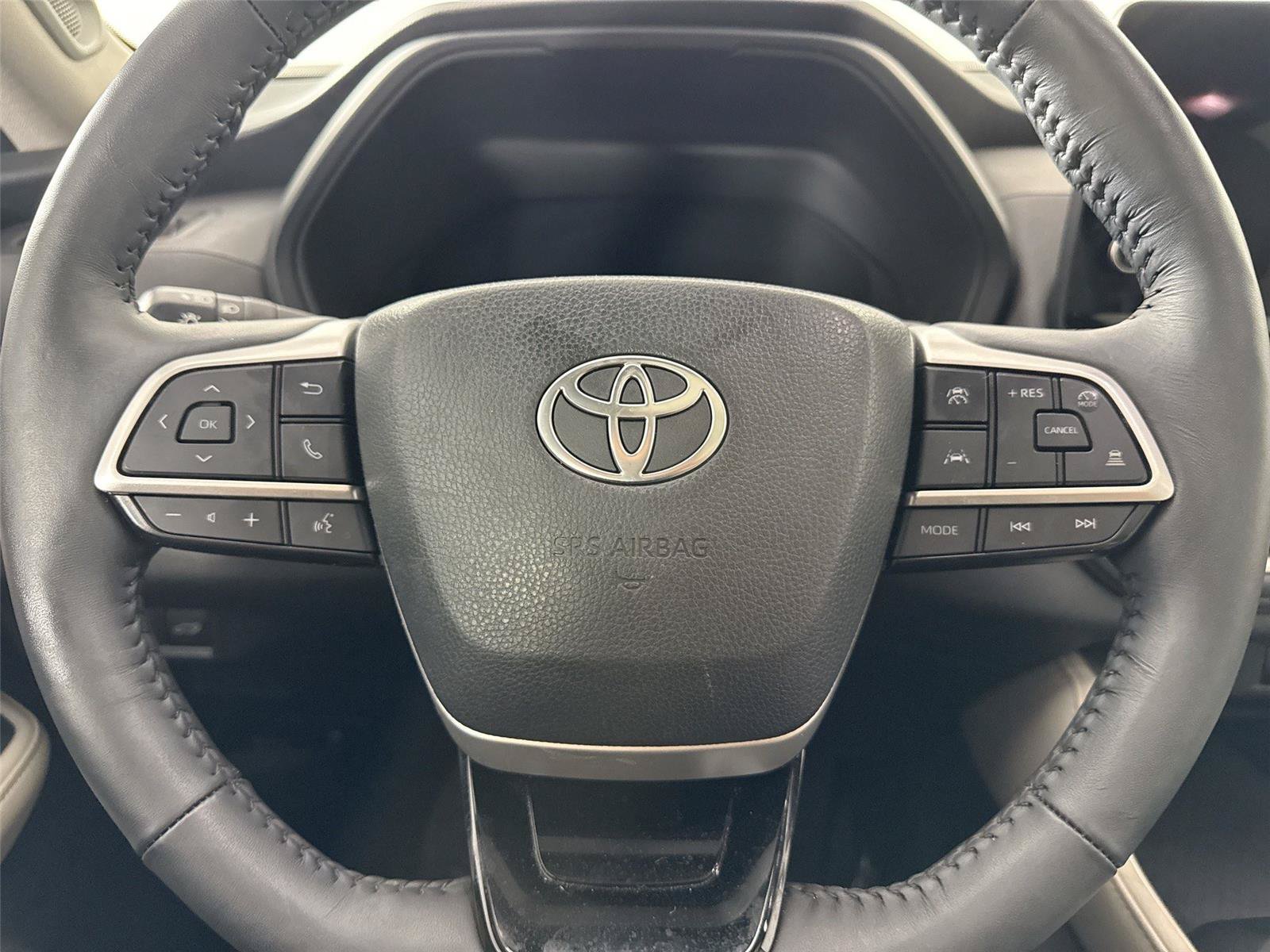 Certified 2024 Toyota Grand Highlander AWD image 17