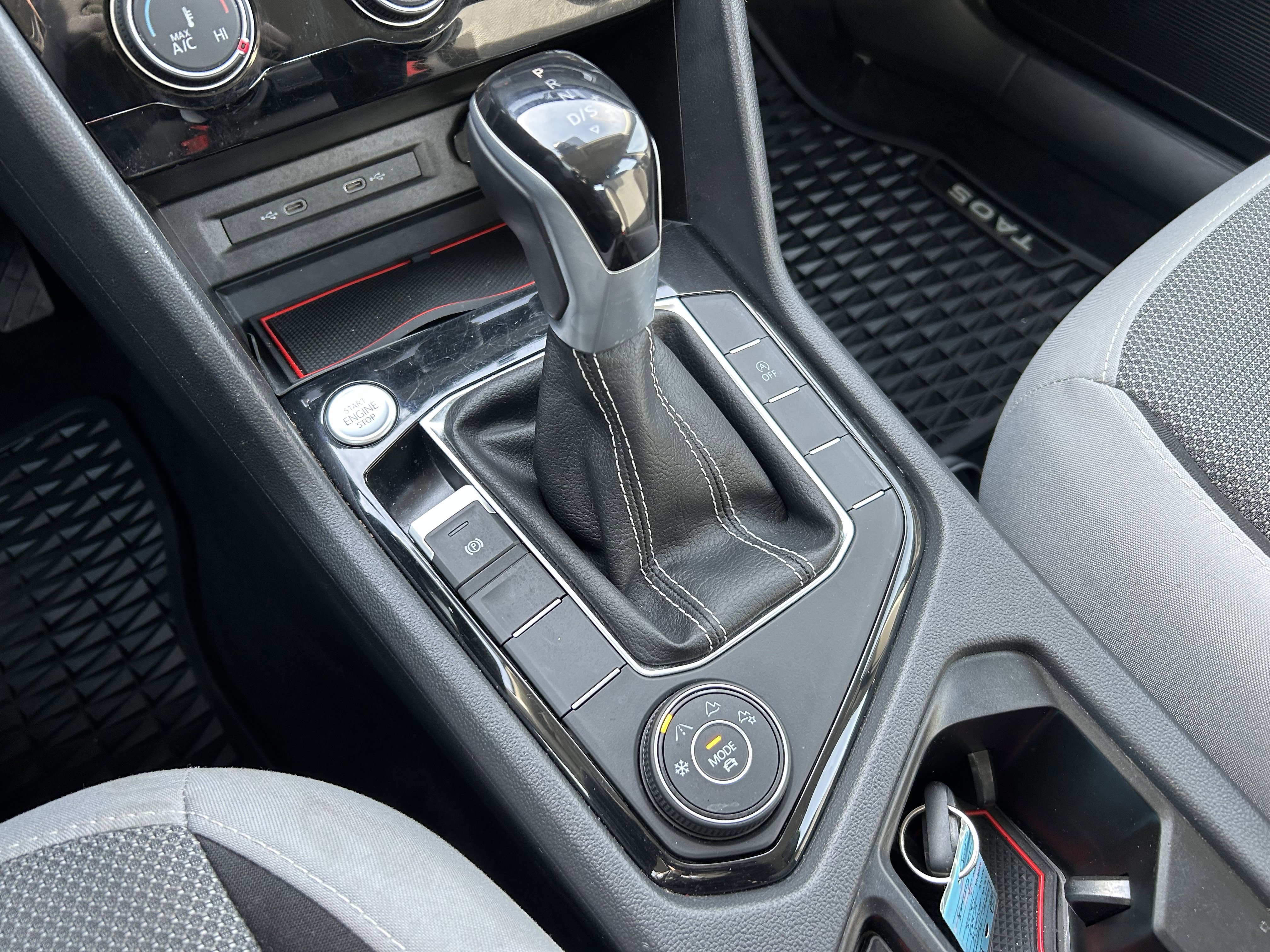 Certified 2024 Volkswagen Taos S image 18