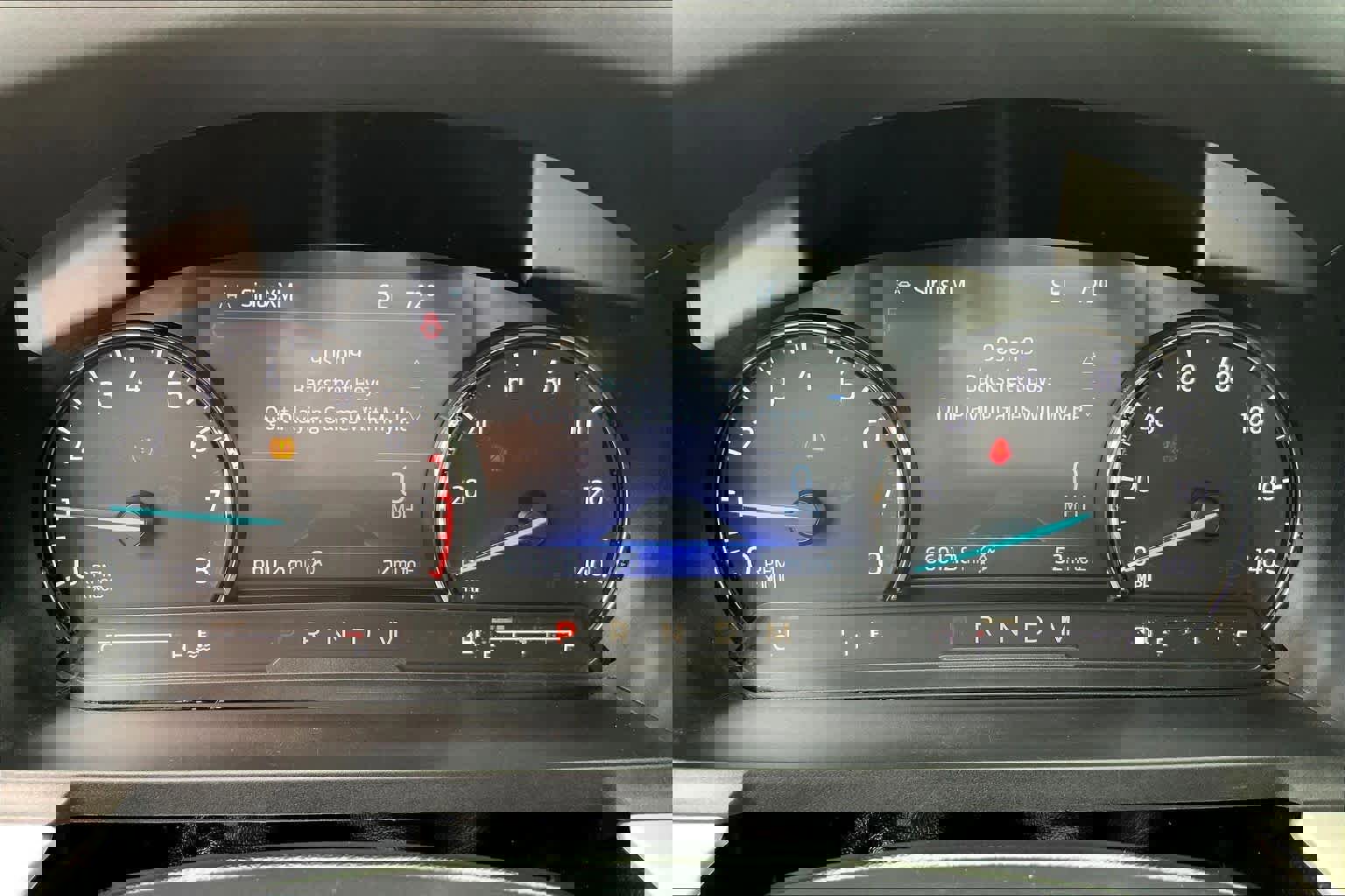 Used 2020 Ford Explorer XLT w/ Equipment Group 202A image 26