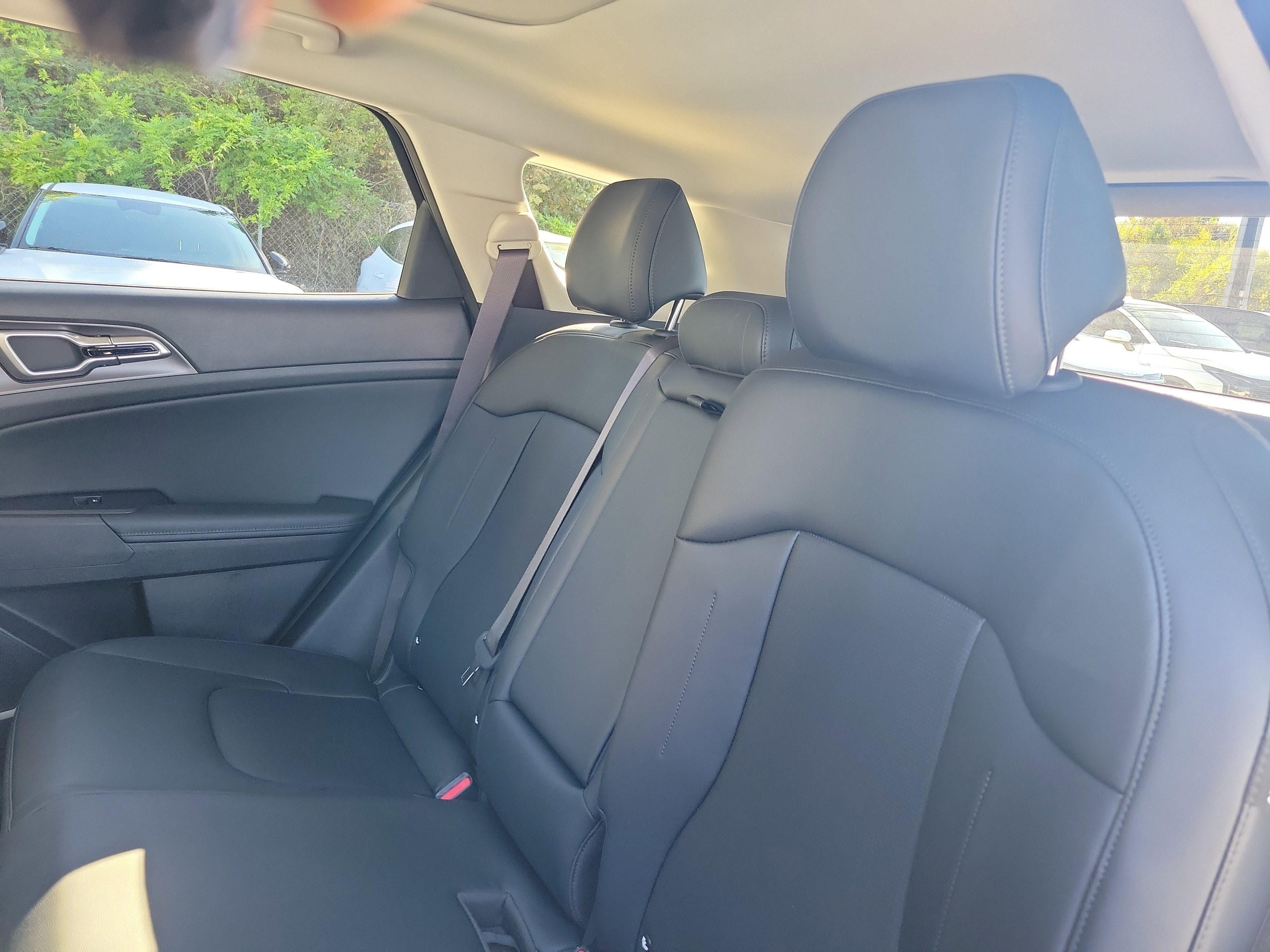 New 2026 Kia Sportage EX image 11