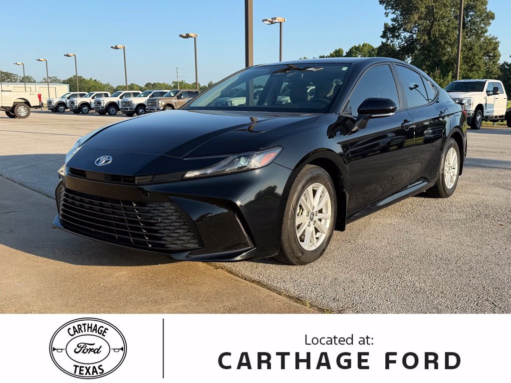 Used 2025 Toyota Camry LE FWD image 1