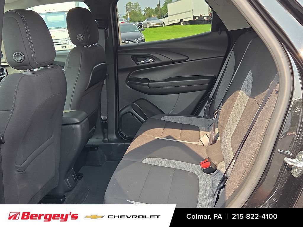 Certified 2023 Chevrolet TrailBlazer LT w/ Convenience Package FWD image 12