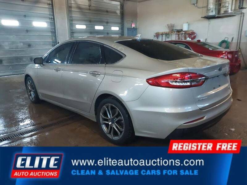 Used 2019 Ford Fusion SEL image 5