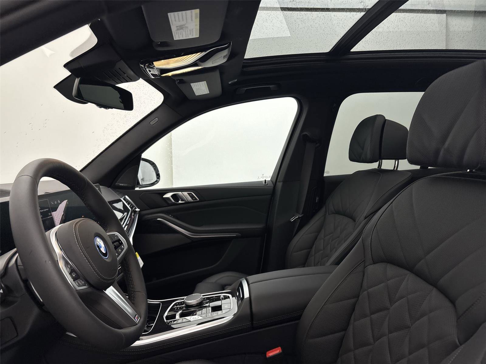 New 2026 BMW X5 xDrive50e w/ M Sport Package image 24