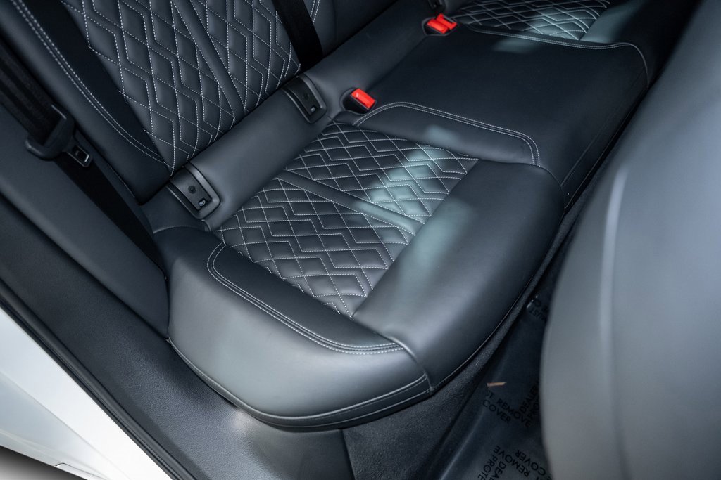 Used 2021 Audi S6 Prestige w/ Prestige Package image 37