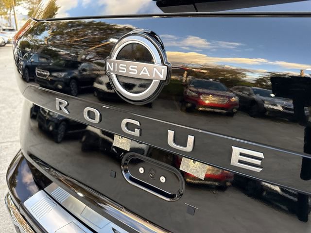 Used 2024 Nissan Rogue Platinum w/ Platinum Premium Package image 26