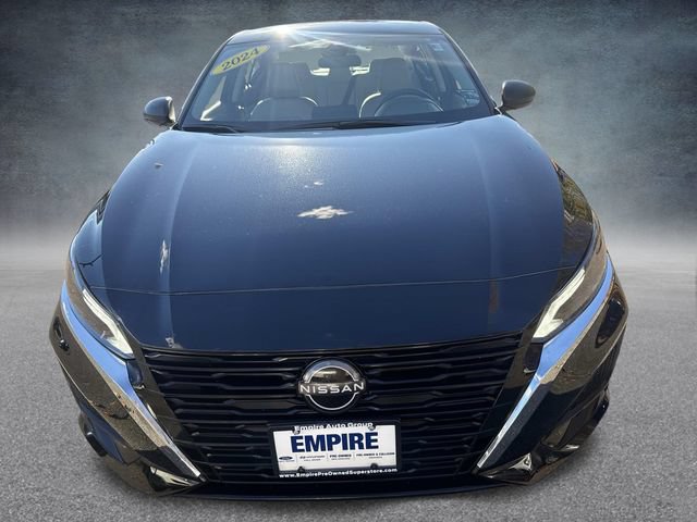 Used 2024 Nissan Altima 2.5 SV AWD/4WD image 14