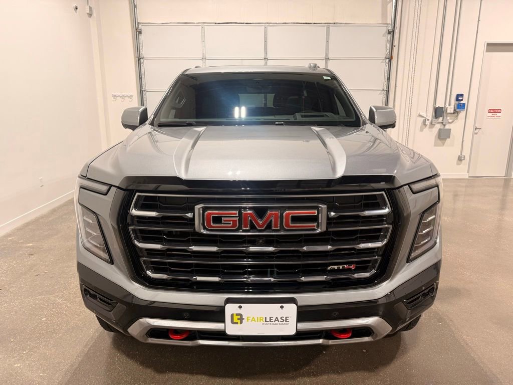 Used 2025 GMC Yukon AT4 w/ AT4 Premium Package AWD/4WD image 2
