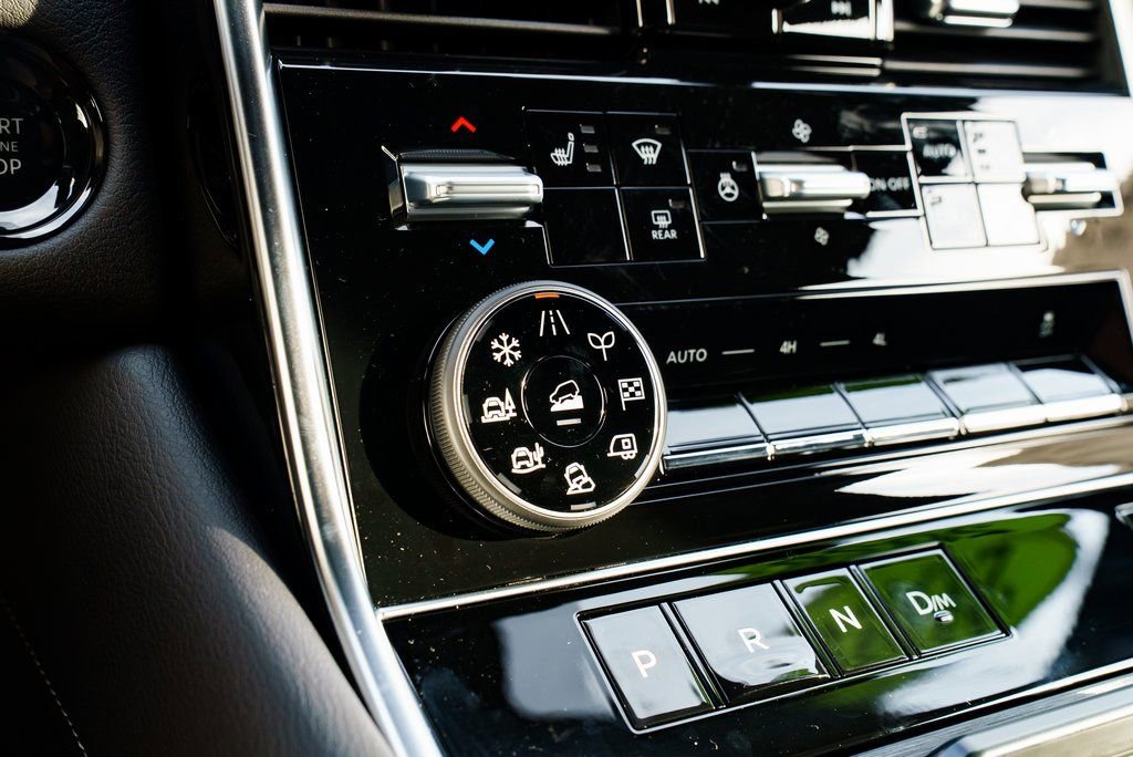 New 2026 Nissan Armada SL w/ Captain's Chari Seat Package image 15