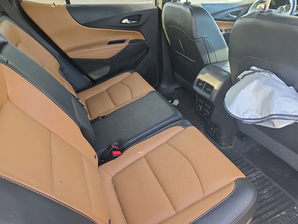 Used 2018 Chevrolet Equinox Premier image 11