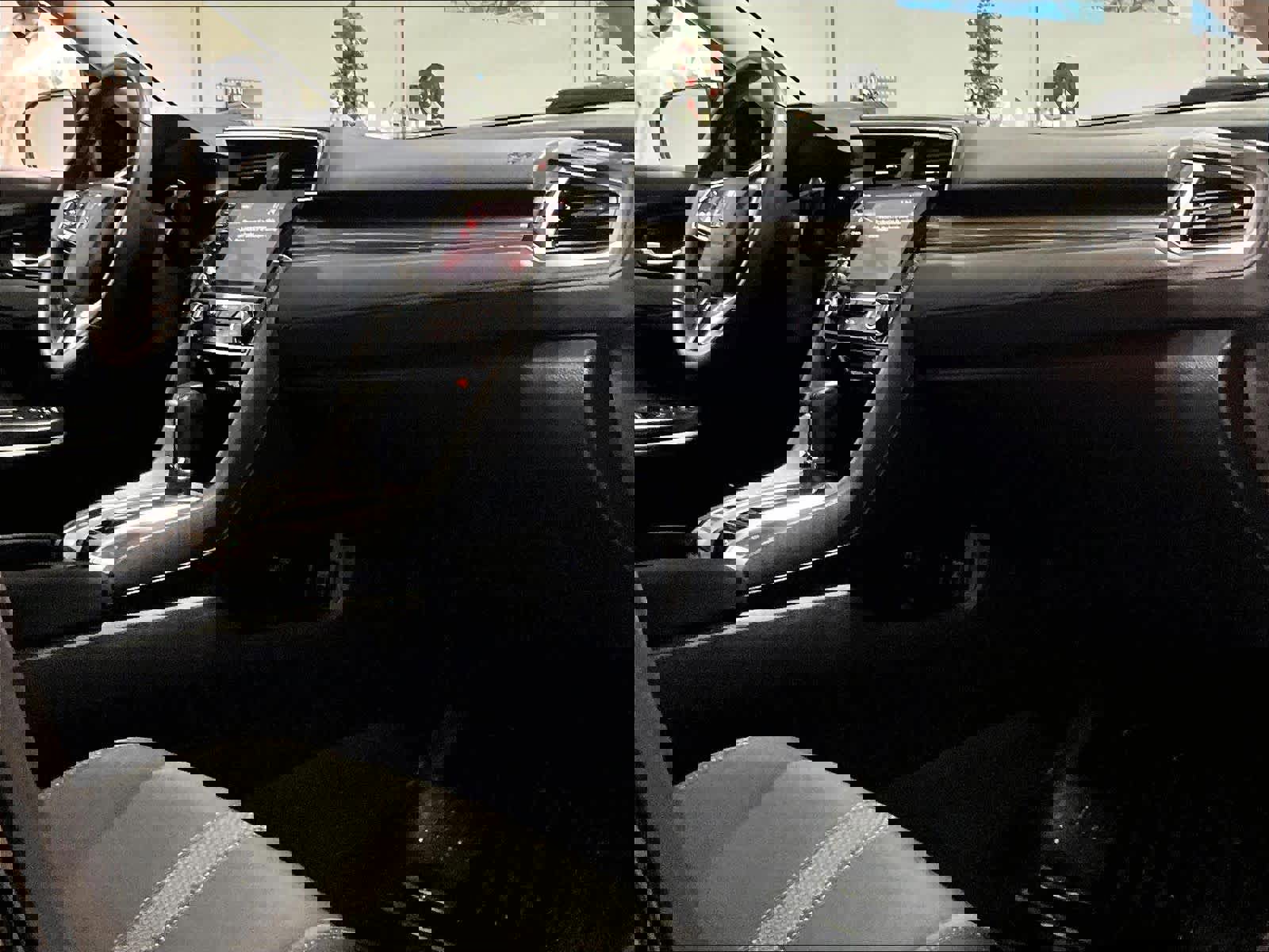 Used 2019 Honda Civic EX image 14