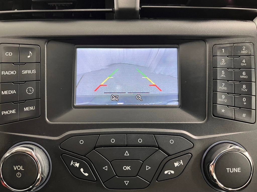 Used 2015 Ford Fusion SE w/ Equipment Group 201A FWD image 14