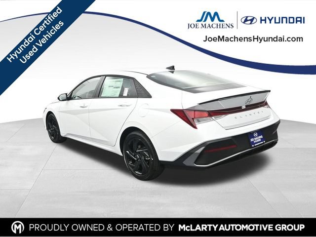 Certified 2026 Hyundai Elantra Sport FWD image 7