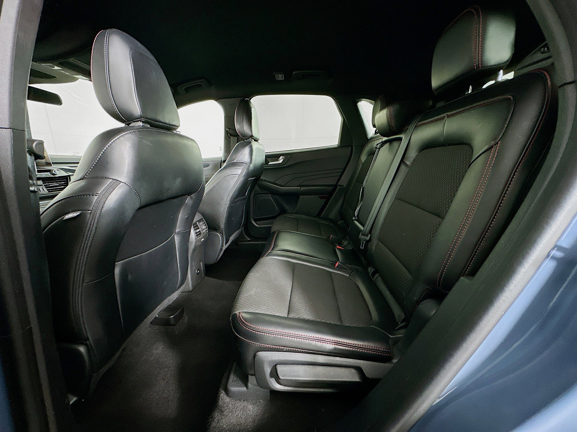 Used 2024 Ford Escape ST-Line image 26