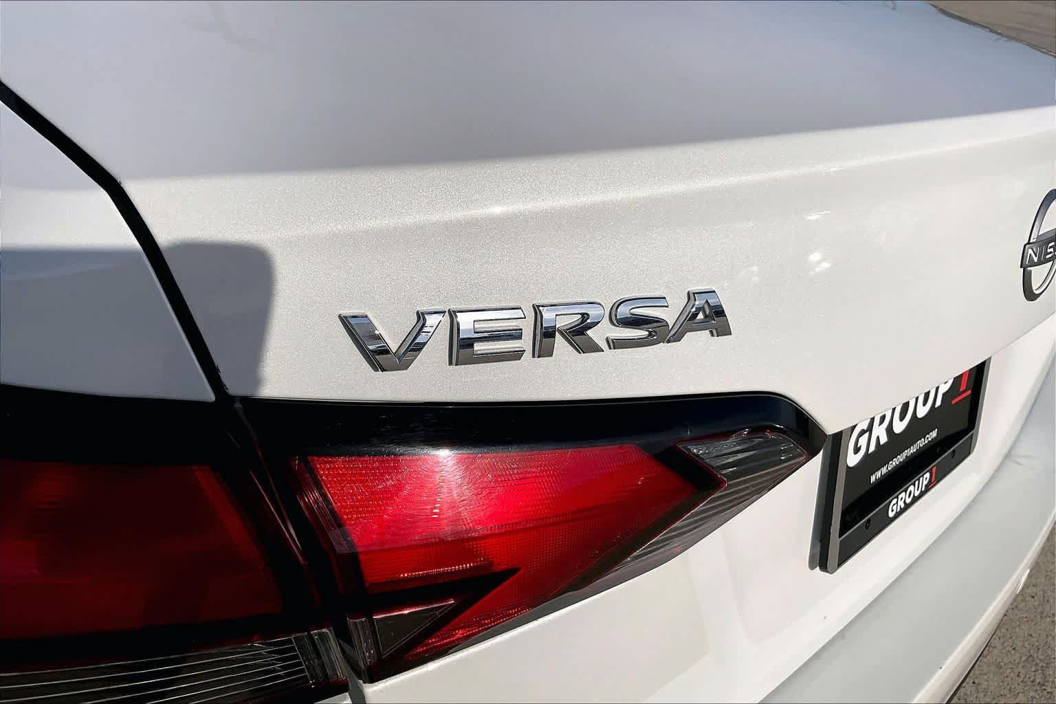 Used 2024 Nissan Versa SV w/ Trunk Package FWD image 10