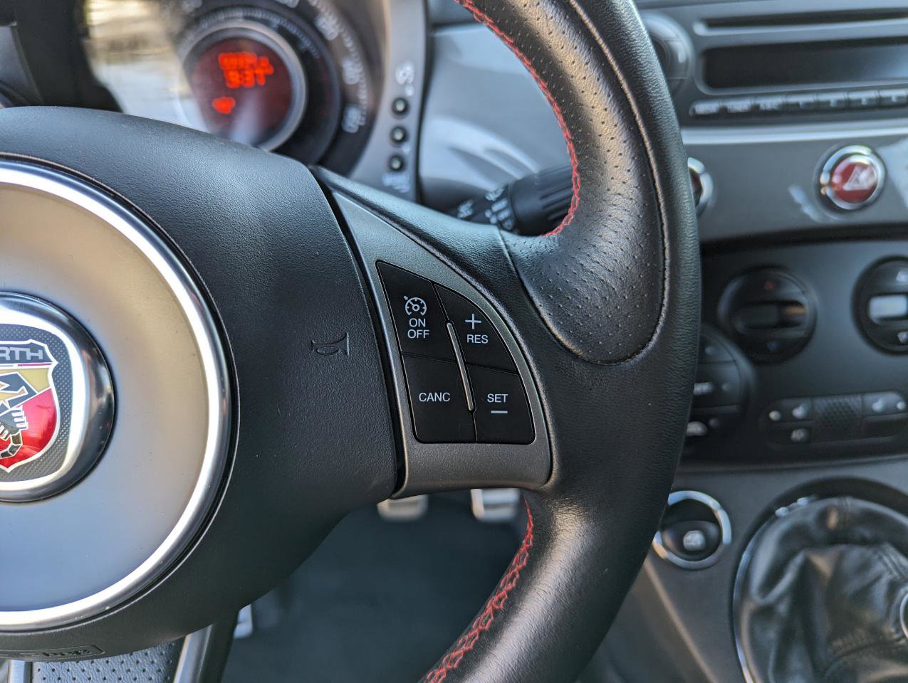 Used 2013 FIAT 500 Abarth w/ Comfort/Convenience Group image 20