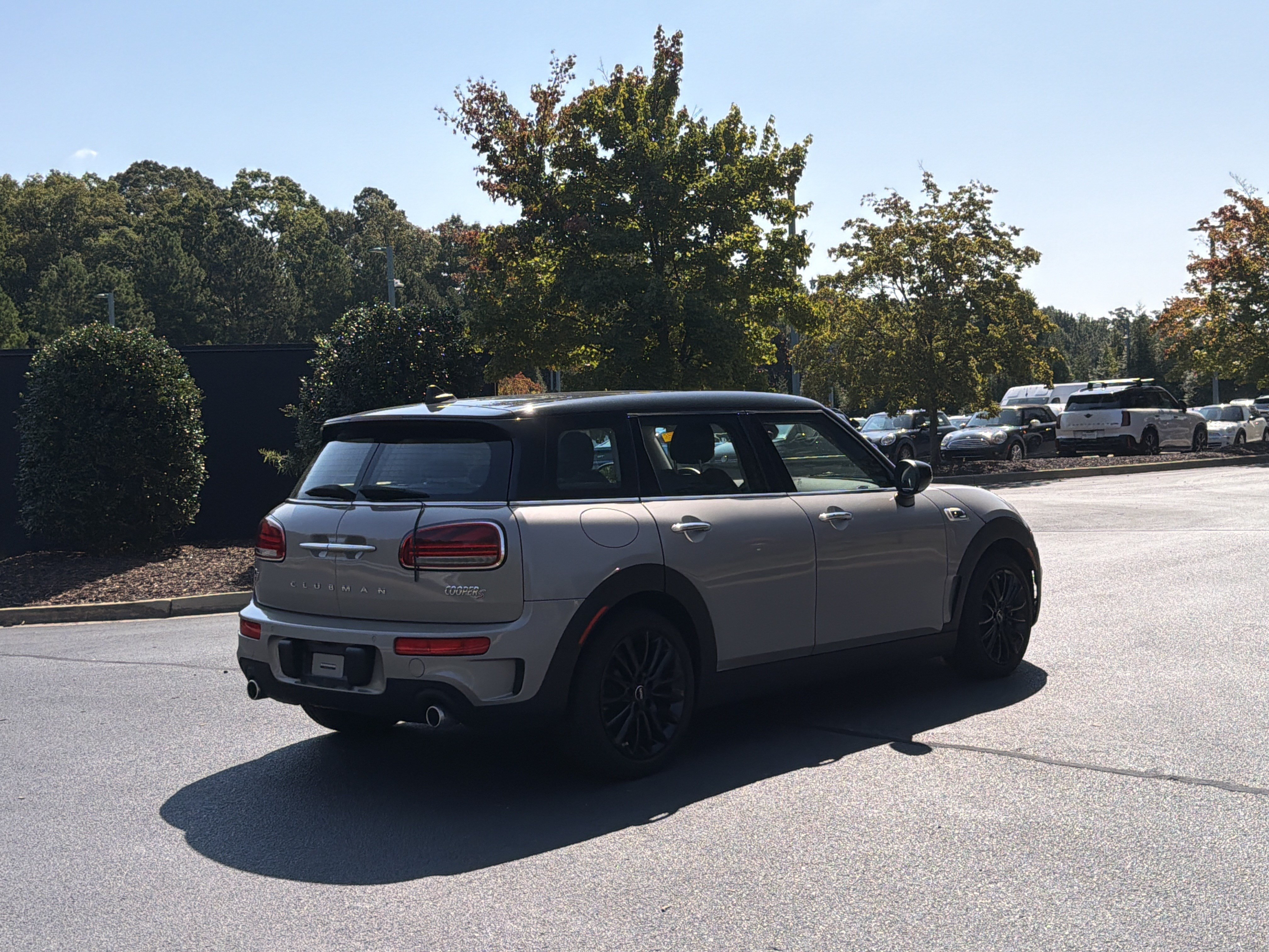 Used 2024 MINI Cooper Clubman S FWD image 3