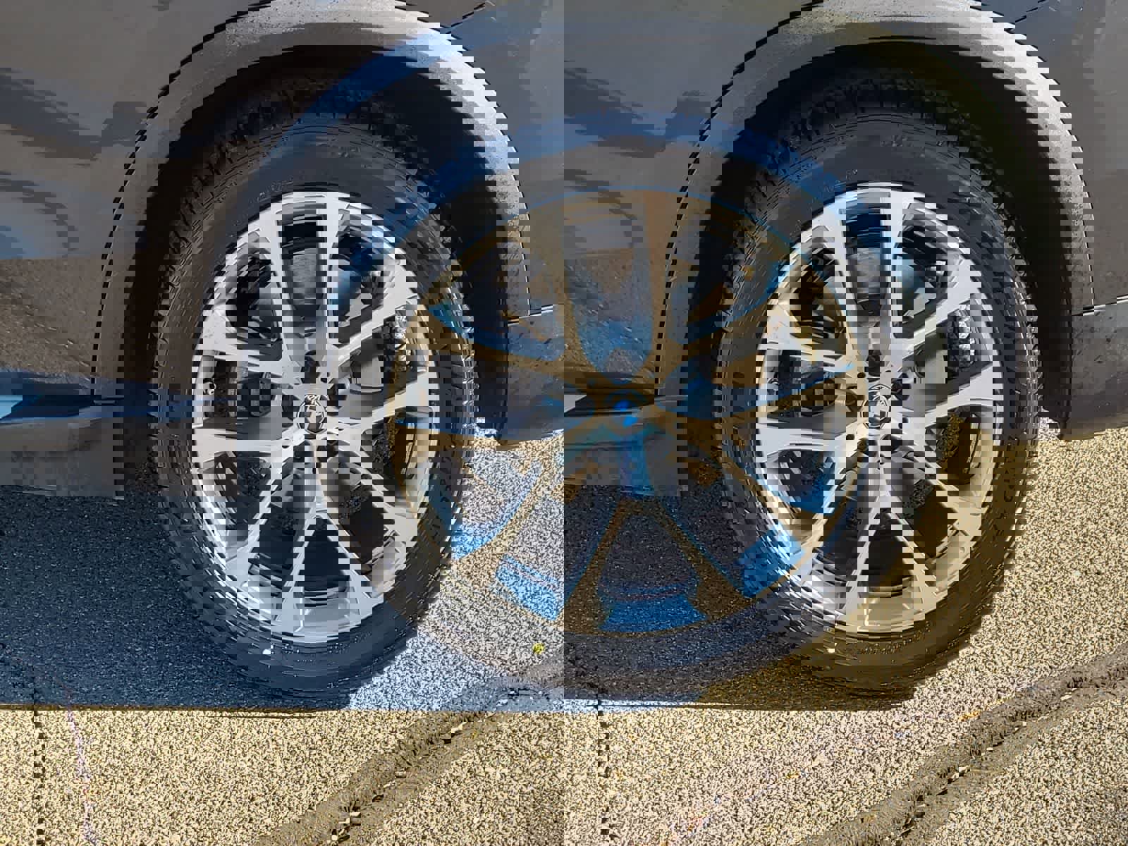 Used 2023 BMW X5 xDrive40i image 16