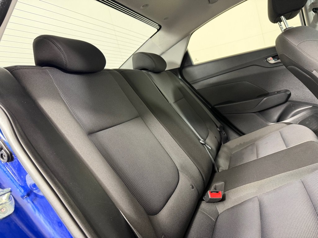 Used 2021 Hyundai Accent SE FWD image 20