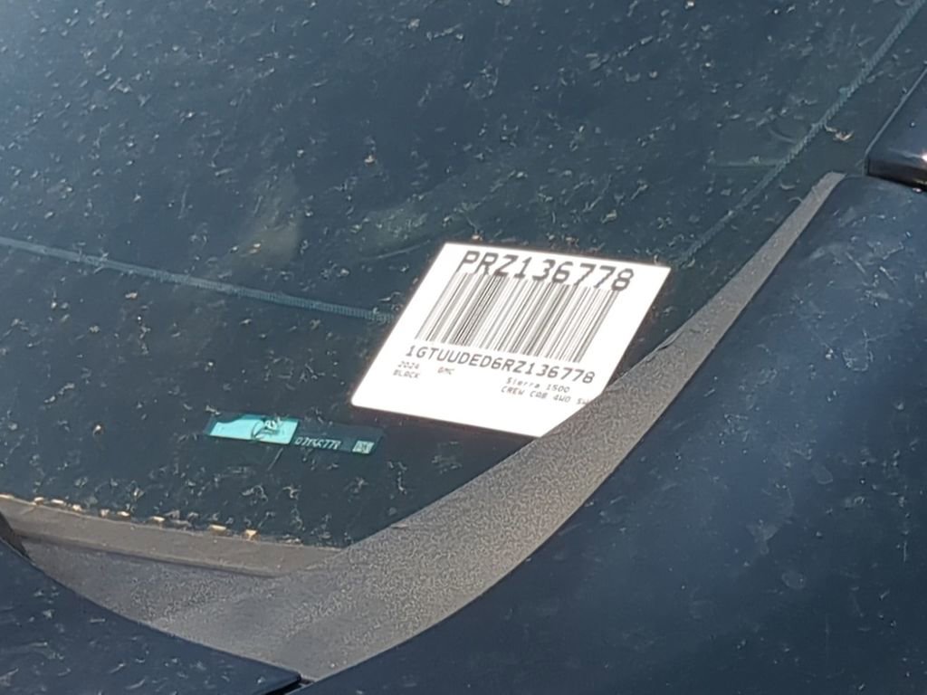 Used 2024 GMC Sierra 1500 SLT image 32