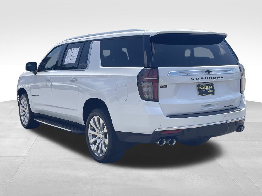 Used 2023 Chevrolet Suburban Premier AWD/4WD image 5