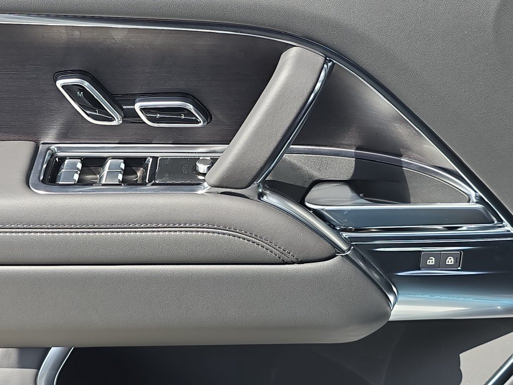 New 2026 Land Rover Range Rover SE AWD/4WD image 29