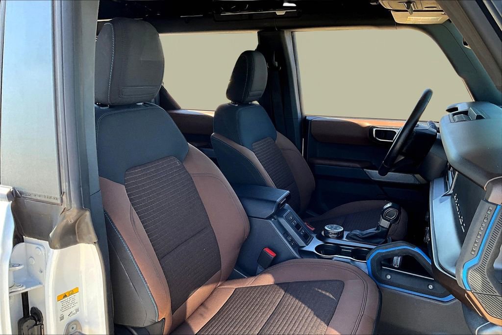 Used 2022 Ford Bronco Outer Banks AWD/4WD image 7