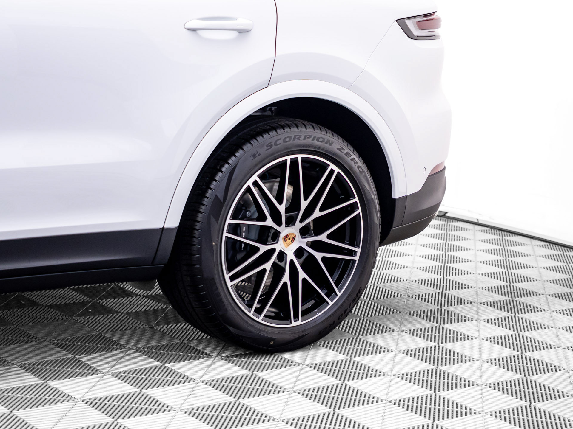 New 2026 Porsche Cayenne AWD/4WD image 36