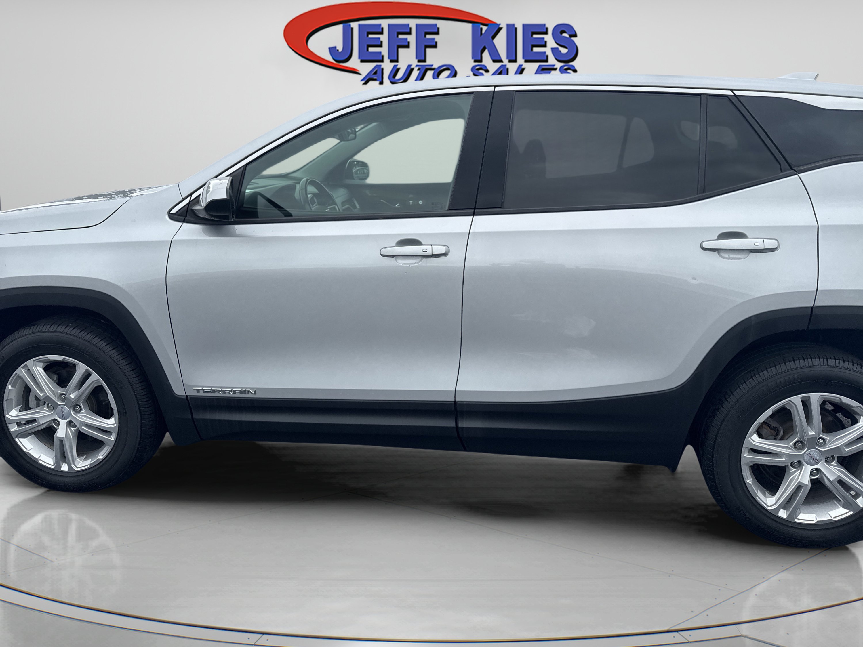 Used 2019 GMC Terrain SLE AWD/4WD image 8