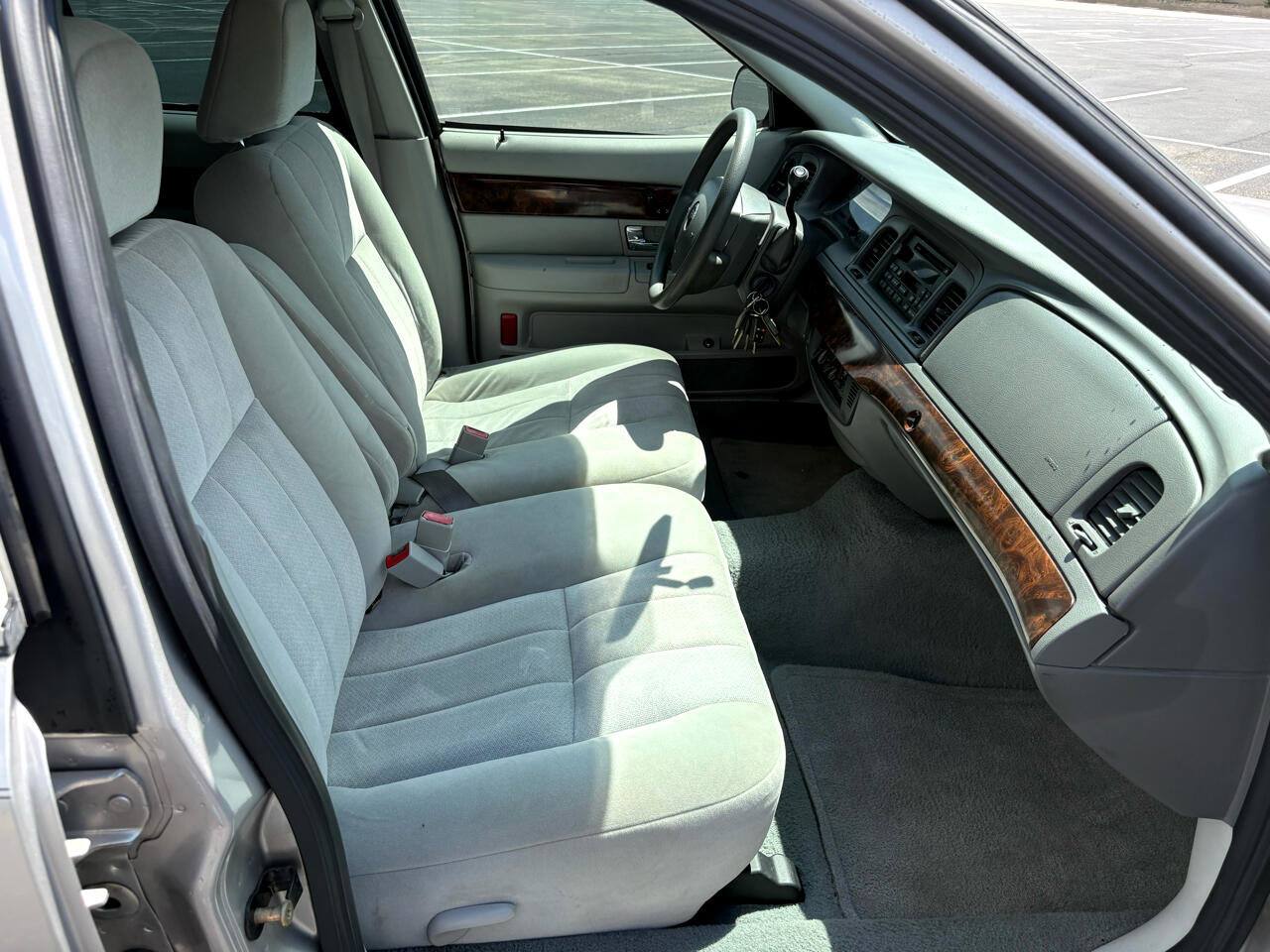 Used 2005 Mercury Grand Marquis GS image 18