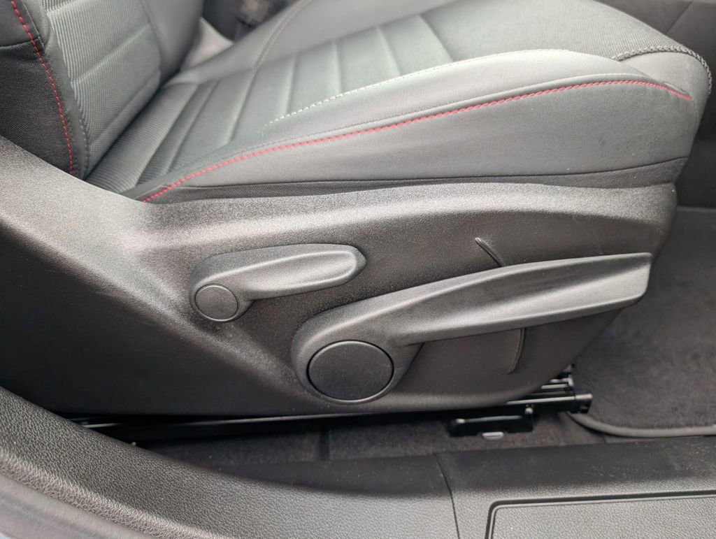 Used 2023 Dodge Hornet GT w/ GT Blacktop Package image 44