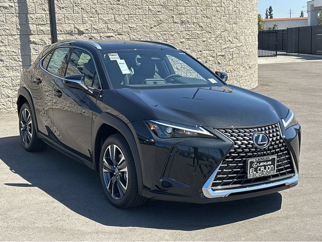 New 2026 Lexus UX 300h FWD image 2