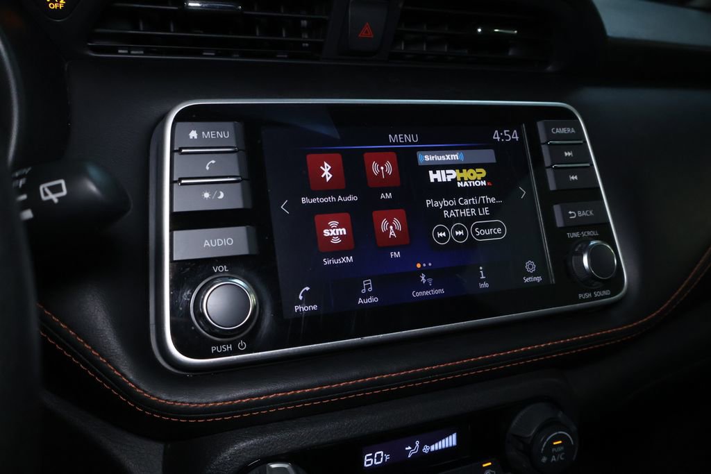 Used 2020 Nissan Kicks SR w/ Exterior Package image 23