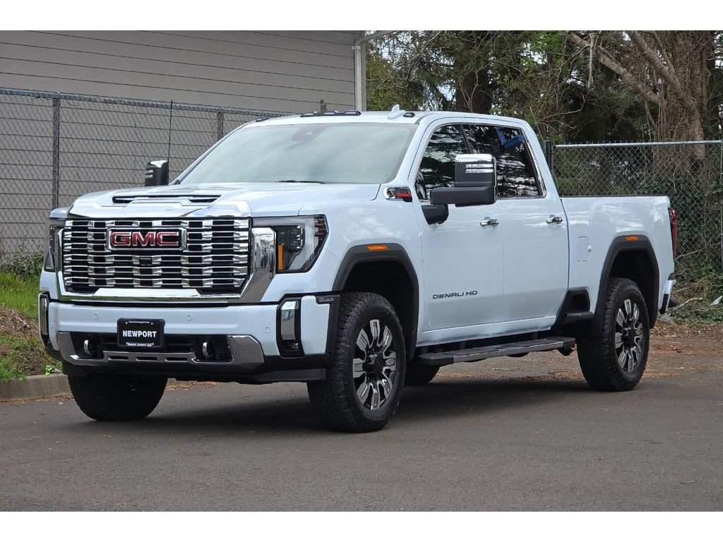 New 2026 GMC Sierra 2500 Denali w/ Technology Package AWD/4WD image 8