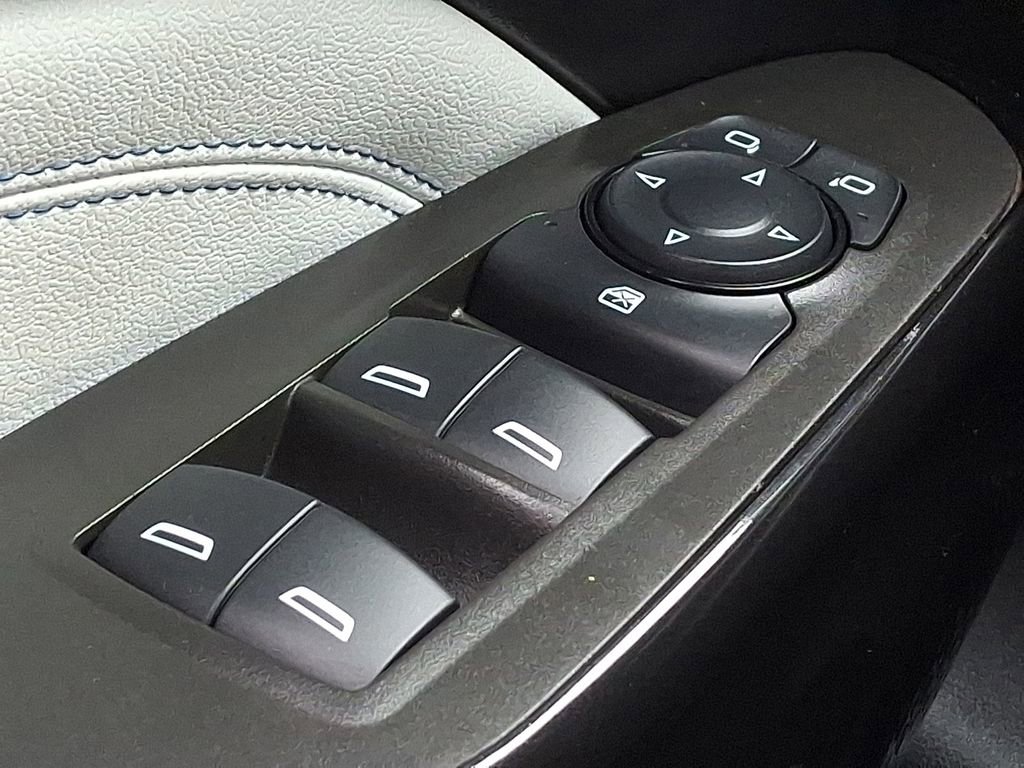 Used 2024 Chevrolet Trax LT w/ Driver Confidence Package image 29