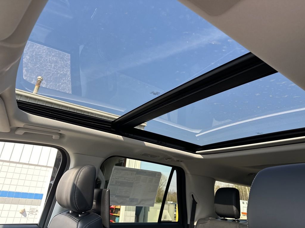 New 2026 Ford Expedition Max Platinum w/ Driver's Package image 31