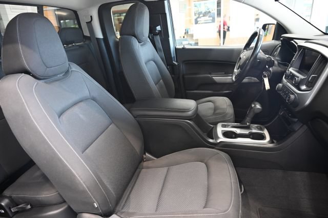 Used 2019 Chevrolet Colorado LT w/ LT Convenience Package RWD image 12