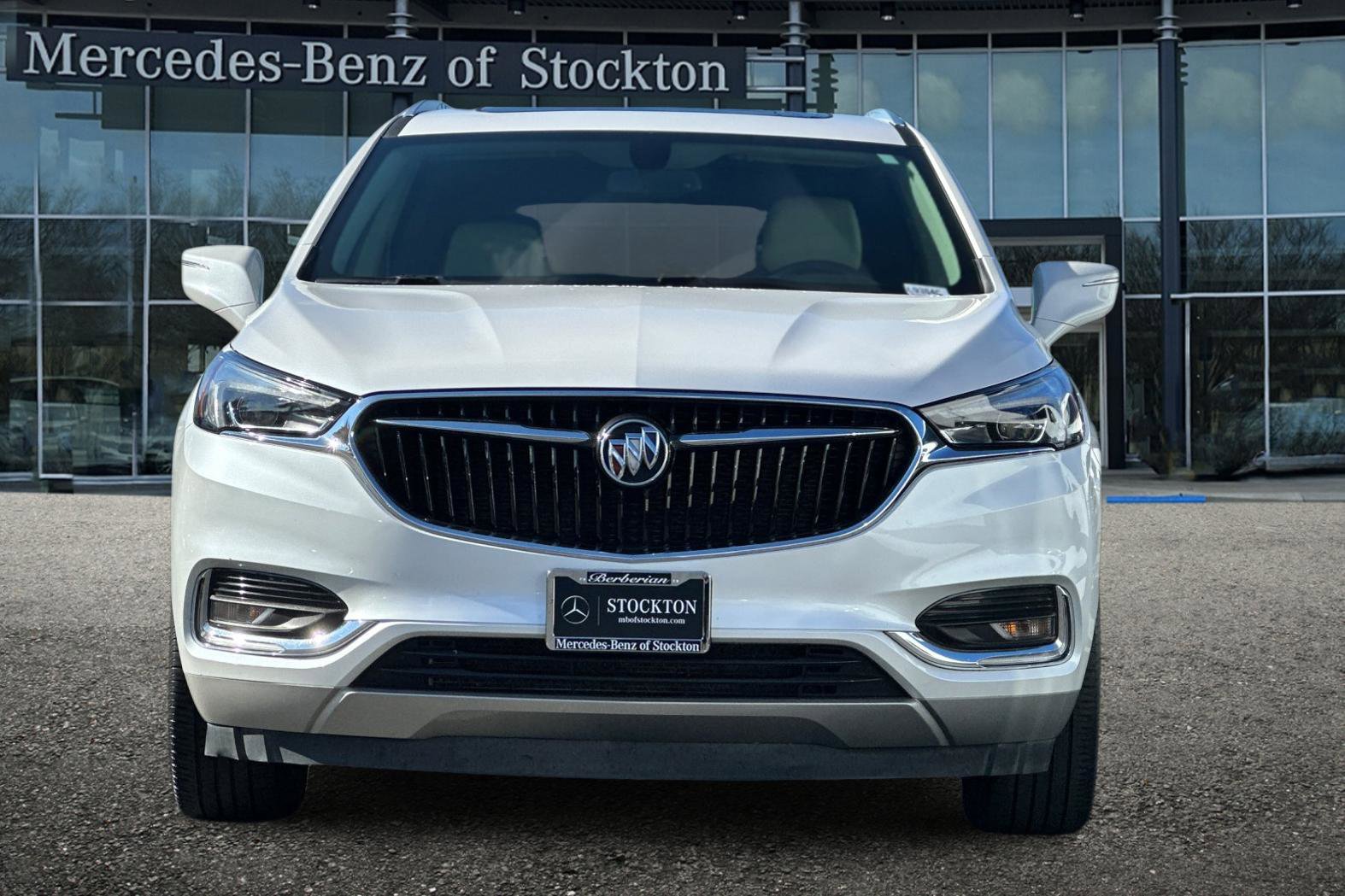 Used 2021 Buick Enclave Essence w/ Sound and Sites Package image 9