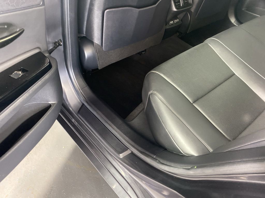 Certified 2023 Lexus ES 350 w/ Premium Package image 27