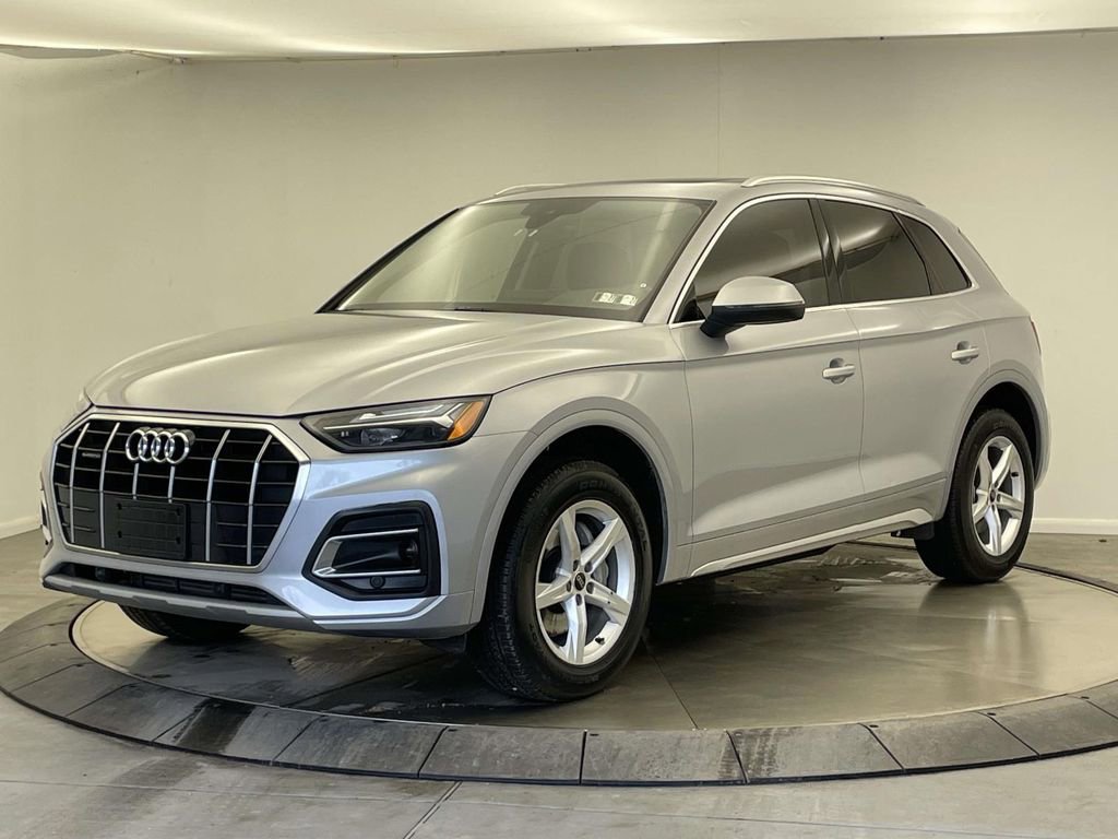 Certified 2023 Audi Q5 2.0T Premium w/ Convenience Package image 1