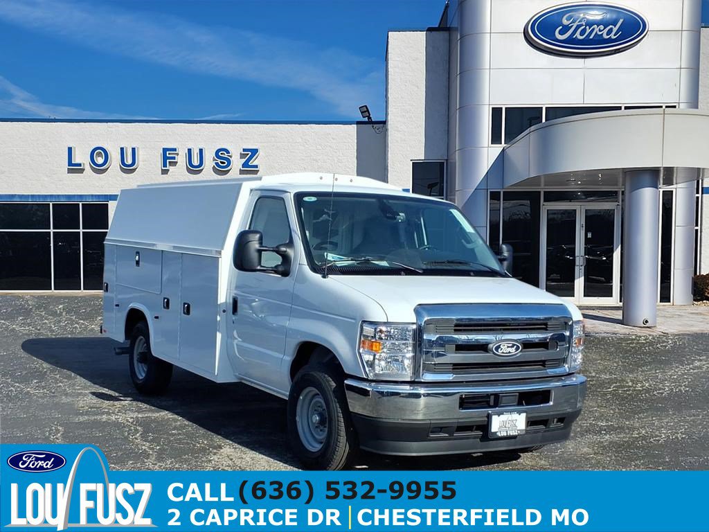 New 2026 Ford E-350 and Econoline 350 Super Duty w/ Power Equipment Group RWD image 1