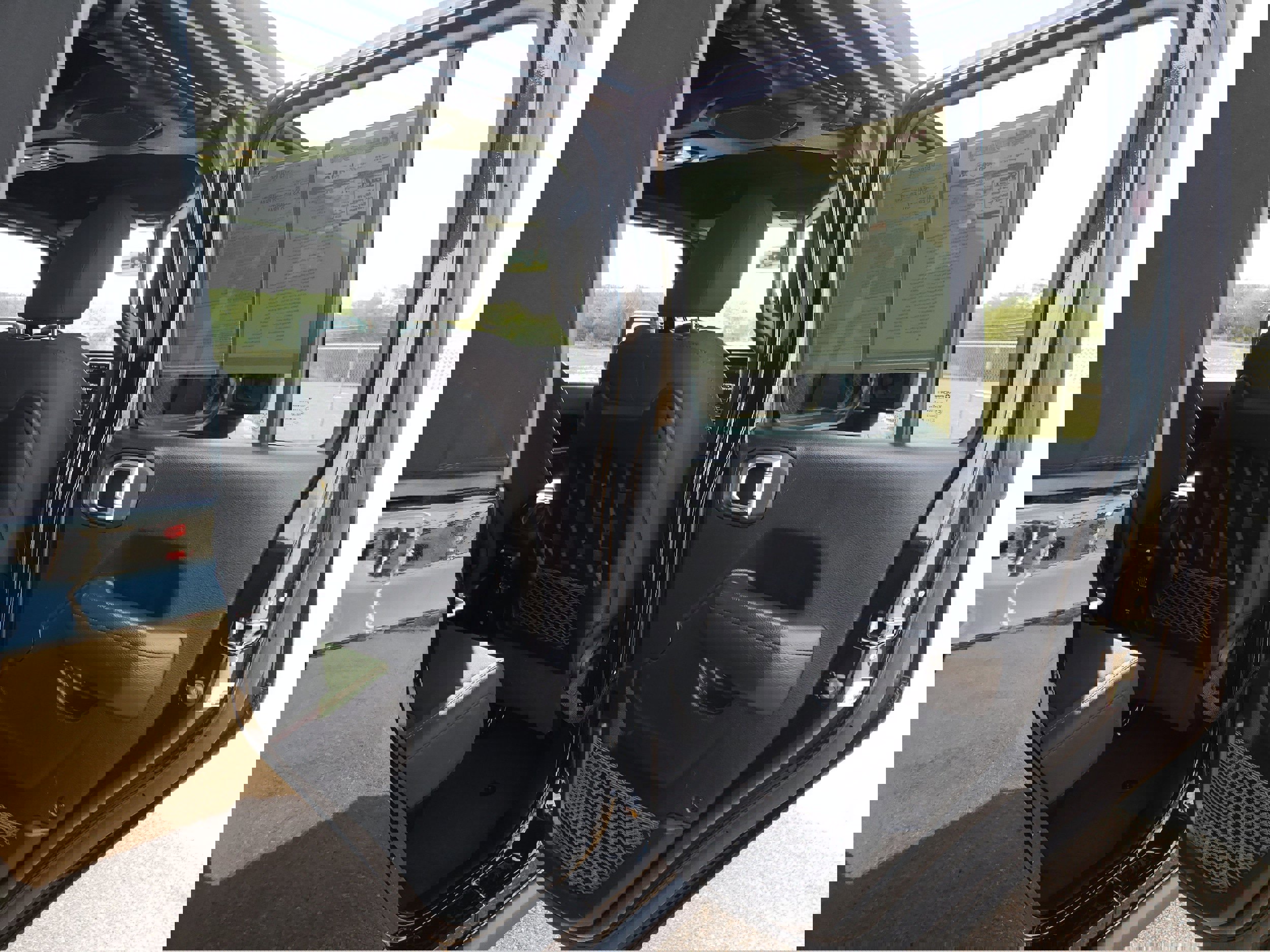 Used 2023 Jeep Gladiator Rubicon w/ Trailer Tow Package image 16