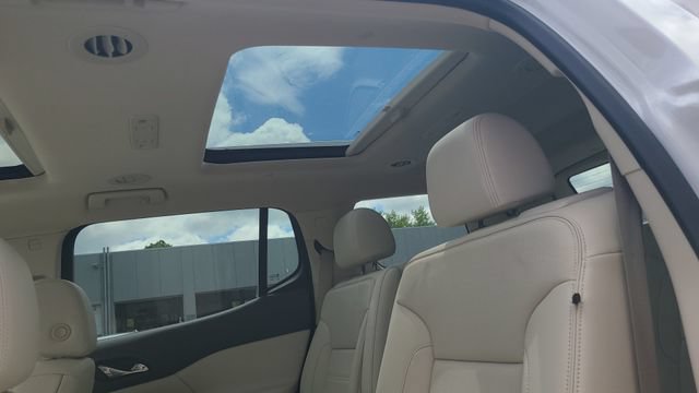Used 2023 GMC Acadia Denali w/ Denali Ultimate Package AWD/4WD image 26