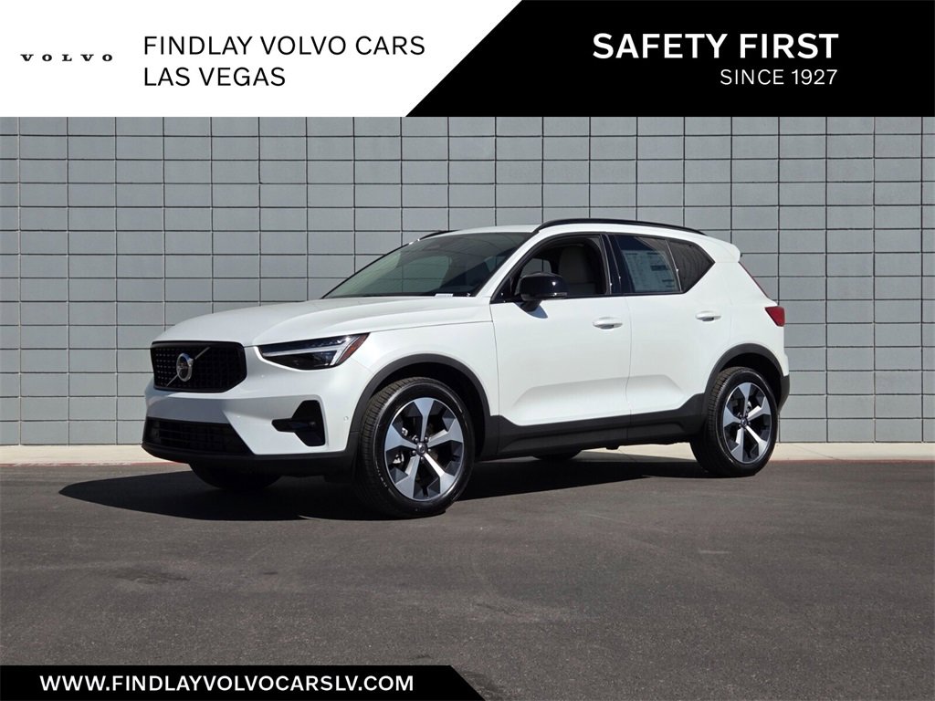 New 2026 Volvo XC40 B5 Plus w/ Protection Package Premier