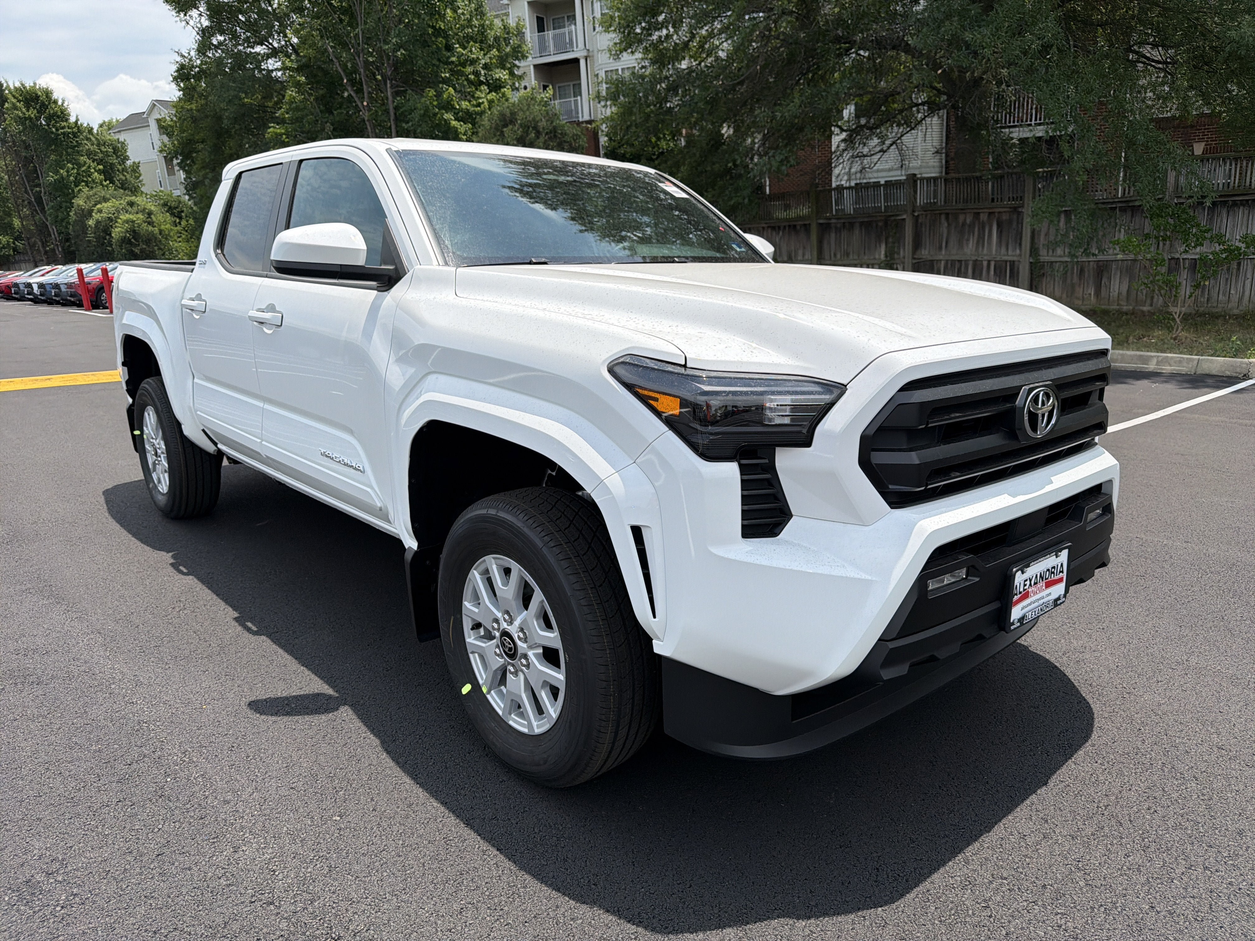 New 2026 Toyota Tacoma SR5 AWD/4WD image 3