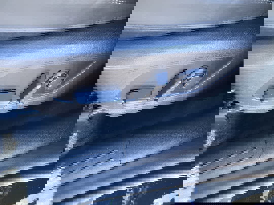 Used 2022 Kia Sorento EX w/ Panoramic Sunroof Package image 12